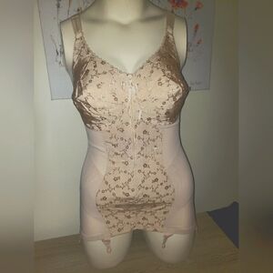 40D Size Vintage Miss Marty Shapewear  Bodysuit Embroidered Retro tan womens